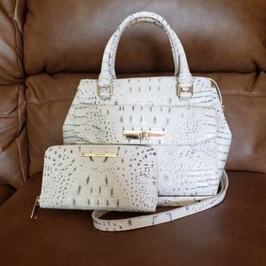 Brahmin Malia stonewash Melborne satchel/wallet